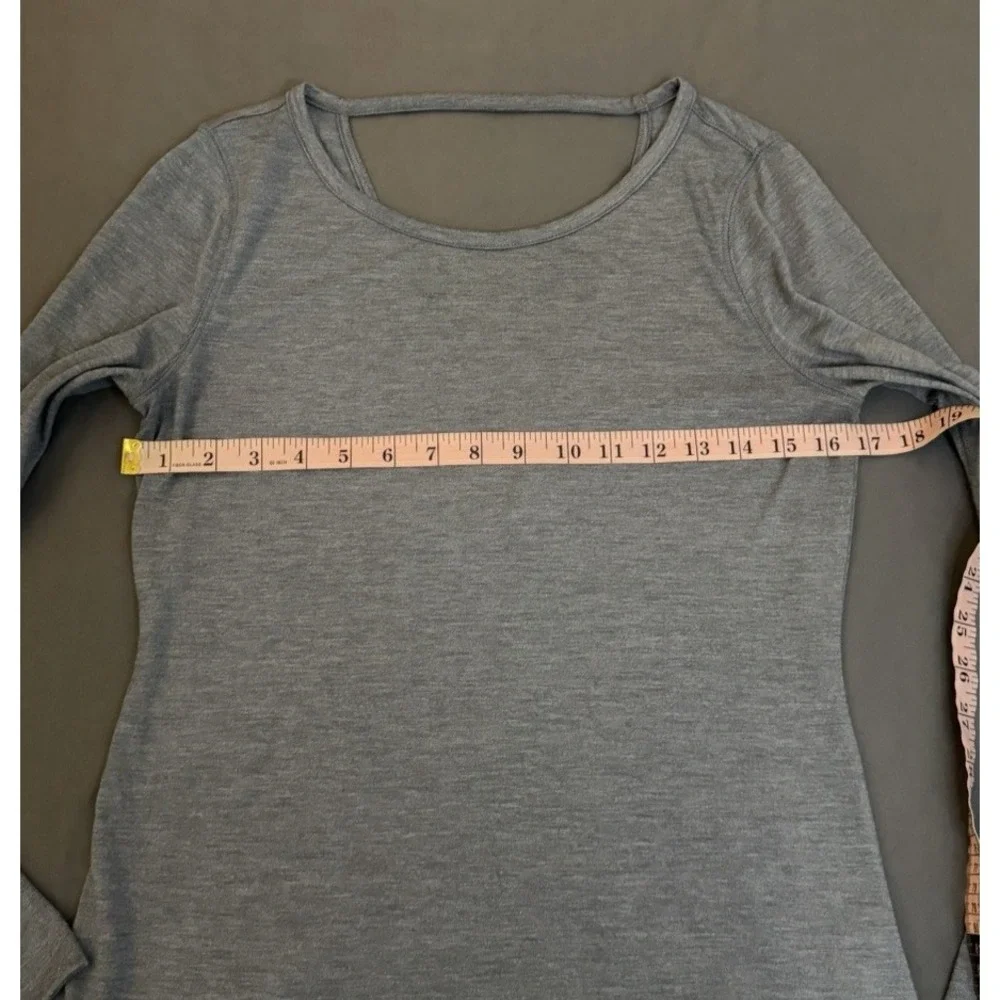 Gap Fit Long Sleeve Shirt Womens Size Small Blue Open Back Activewear Fitted Top